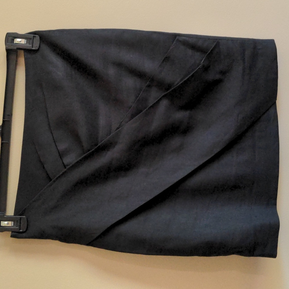 Ladies Skirt